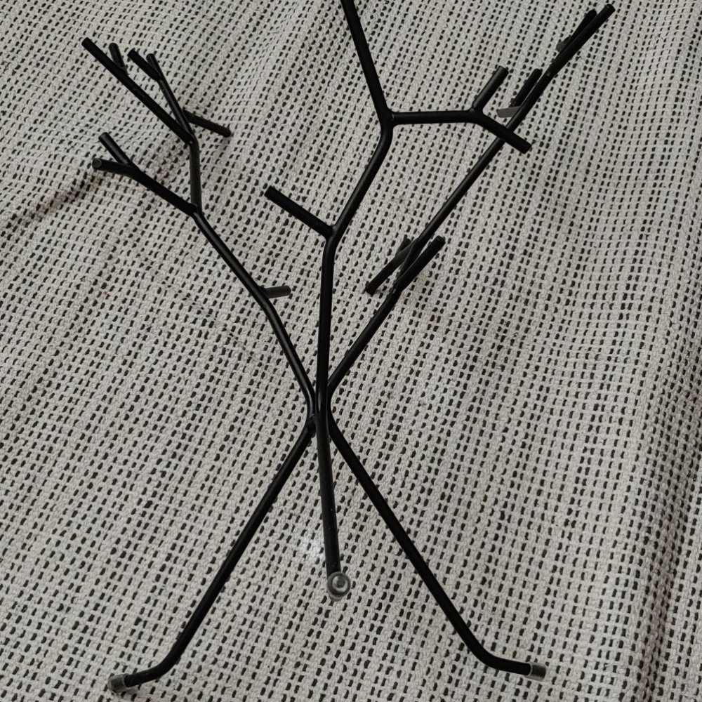 Metal Decor / Jewelry Tree - Picture 4 of 5